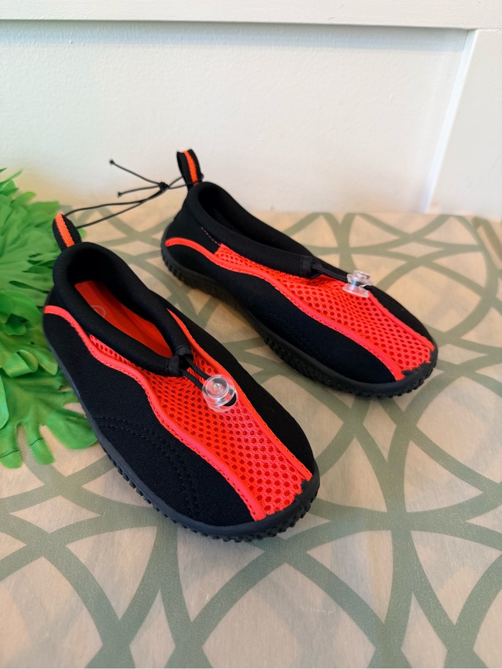 💫10/$25 • Neon Panel Slip On Water Shoes